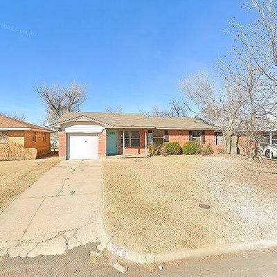 625 Sw 3 Rd St, Moore, OK 73160