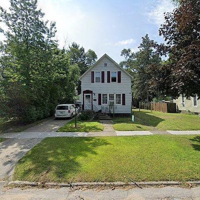 806 E Filer St, Ludington, MI 49431