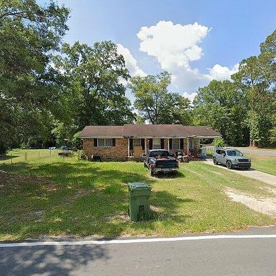 81 Kersey St, Hazlehurst, GA 31539