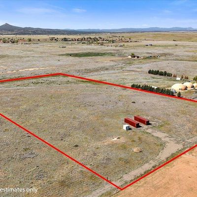 000 N Champagne Lane, Paulden, AZ 86334