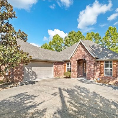 1 Winchester Ln, Bella Vista, AR 72715