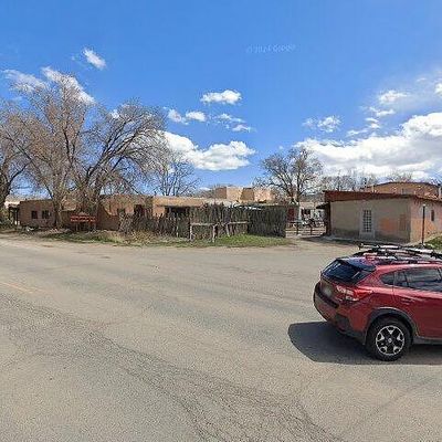 10 Camino De La Pl, Ranchos De Taos, NM 87557