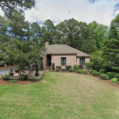 10 Turtle Point Rd, Pinehurst, NC 28374