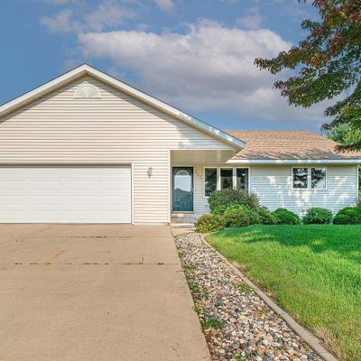 100 Cedar Dr S, Lester Prairie, MN 55354