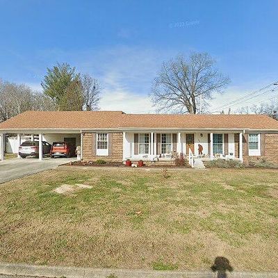 100 Lasalle Ln, Tullahoma, TN 37388