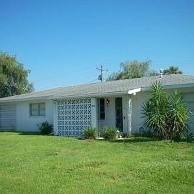 1003 Leeland Heights Blvd E, Lehigh Acres, FL 33936