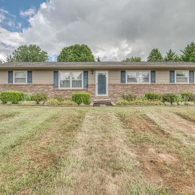 1008 Shamrock Dr, Jonesborough, TN 37659