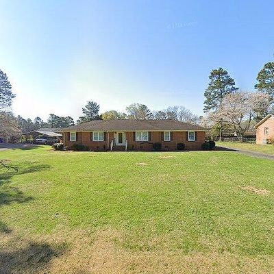 1009 Driftwood Dr, Siler City, NC 27344