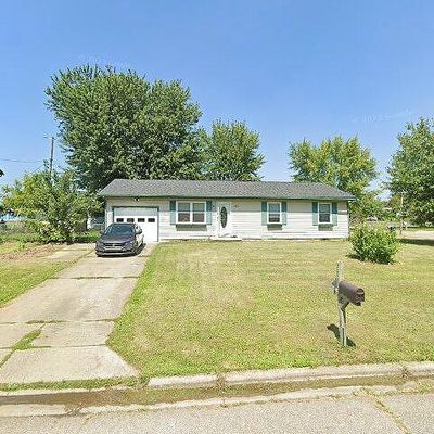 101 Christopher Dr, Hebron, OH 43025