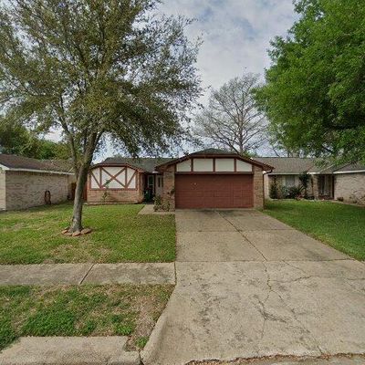 7618 Sorbete Dr, Houston, TX 77083