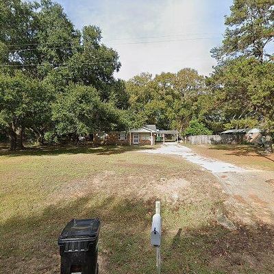 7650 Deakle Rd, Irvington, AL 36544