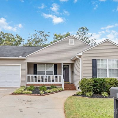 108 Boardwalk Dr, Inman, SC 29349