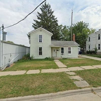 109 Linn St, Janesville, WI 53548