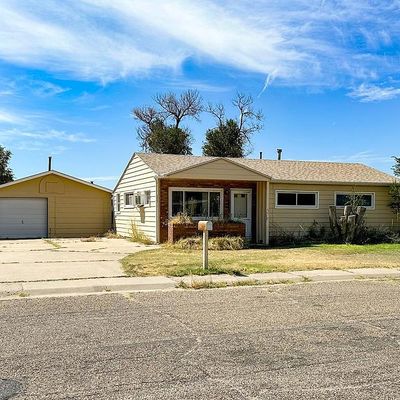 11 Highland St, Lamar, CO 81052