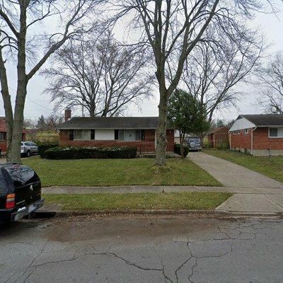 110 Molly Ave, Dayton, OH 45426