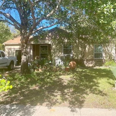 1105 Ryan Ave, Carrollton, TX 75006