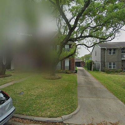 1107 Mulberry Ln, Bellaire, TX 77401