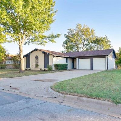 1107 Julie St, Weatherford, TX 76086