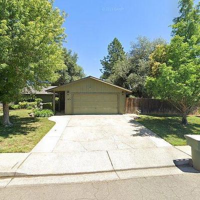 1109 Belcrest Dr, Redding, CA 96003