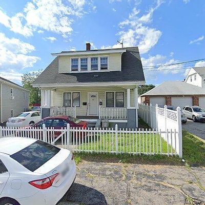 111 Dorchester Ave, Providence, RI 02909