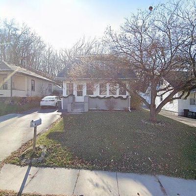 111 Locust Lodge Ave, Council Bluffs, IA 51503