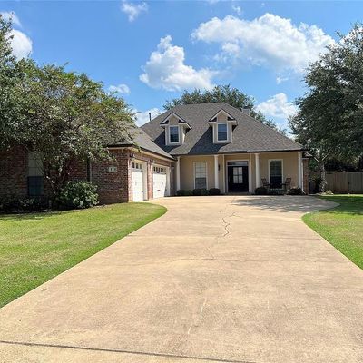 111 Pebble Beach Dr, Benton, LA 71006