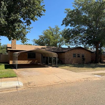 1110 S Pecos St, Brownfield, TX 79316