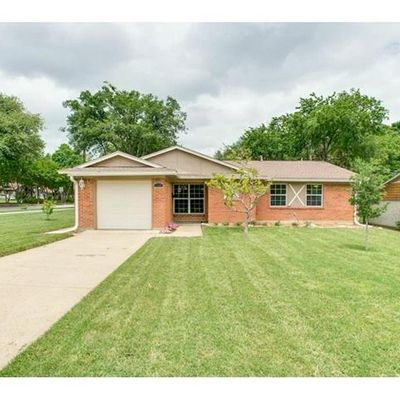 1120 Ridgeway Cir, Richardson, TX 75080