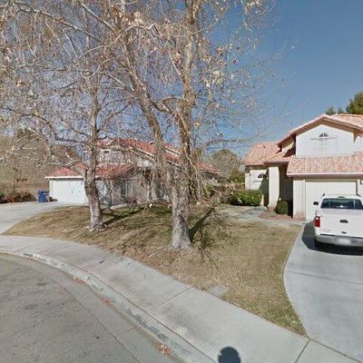 1123 Amorosa Dr, Lancaster, CA 93535