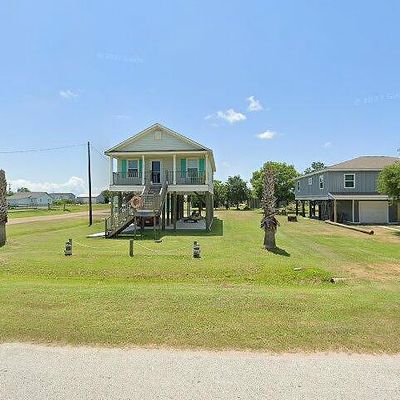 1124 Overton Ave, Port Bolivar, TX 77650