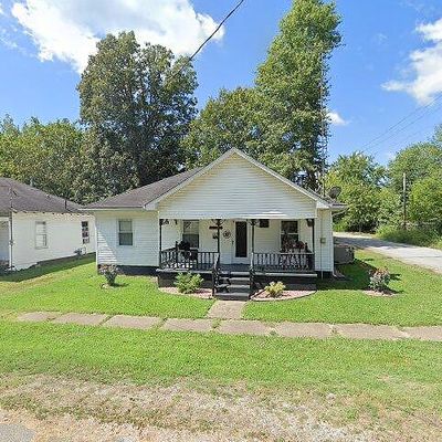 1125 West St, Eldorado, IL 62930