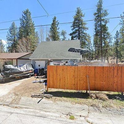 1140 Robinhood Blvd, Big Bear City, CA 92314