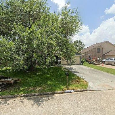 11426 Graywood Dr, Houston, TX 77089