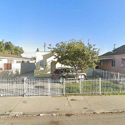 1143 E 76 Th Pl, Los Angeles, CA 90001