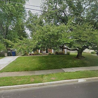 102 Eaton Pl, Voorhees, NJ 08043