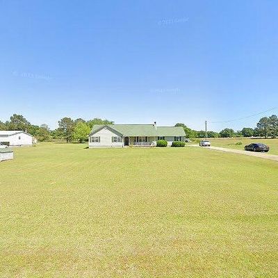 1023 Holly Ln, East Dublin, GA 31027