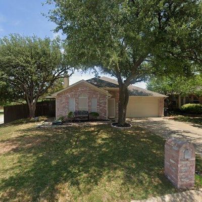 10260 Westward Dr, Fort Worth, TX 76108