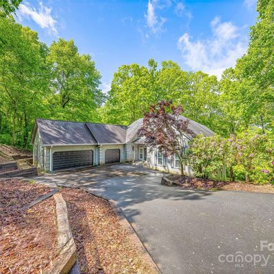 103 Big Spring Dr, Asheville, NC 28804