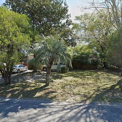 103 Virginia Dr Nw, Fort Walton Beach, FL 32548