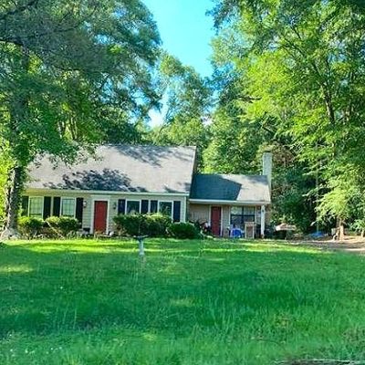 1042 E Broadwater Rd, Byram, MS 39212