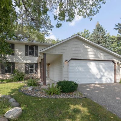 10430 Buckingham Dr, Eden Prairie, MN 55347