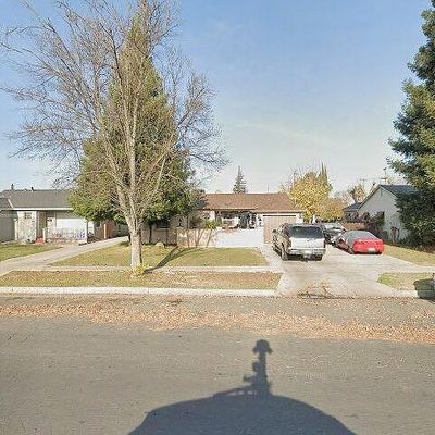 1045 W 23 Rd St, Merced, CA 95340