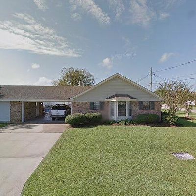 105 Headland Dr, Thibodaux, LA 70301