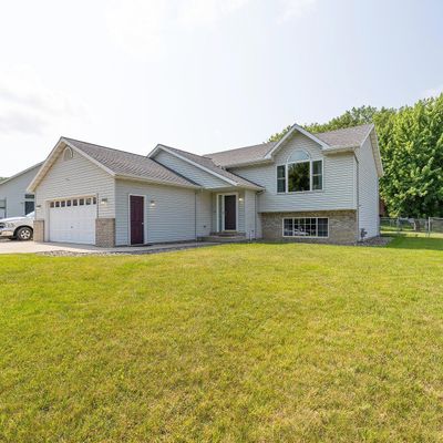 1050 20 Th St Ne, Owatonna, MN 55060