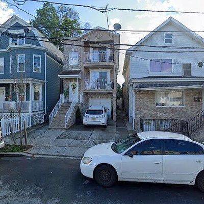 1058 William St, Elizabeth, NJ 07201