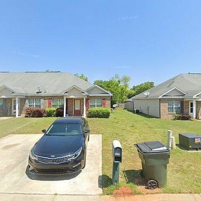 106 Charter Ct, Centerville, GA 31028