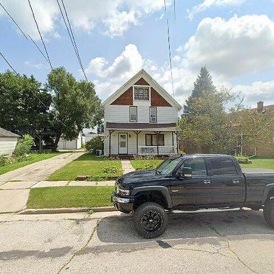 1210 Midland Ave, Kewaskum, WI 53040