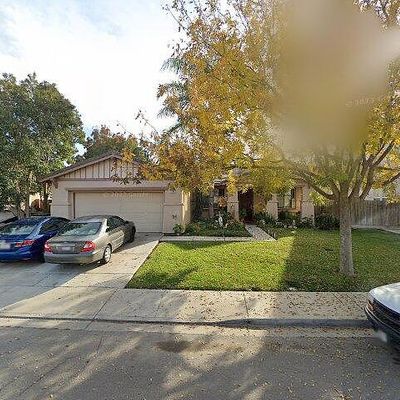 1210 Swan Dr, Patterson, CA 95363