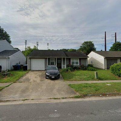 1217 Eaglewood Dr, Virginia Beach, VA 23454