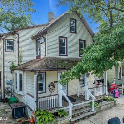 122 Heck Ave, Ocean Grove, NJ 07756